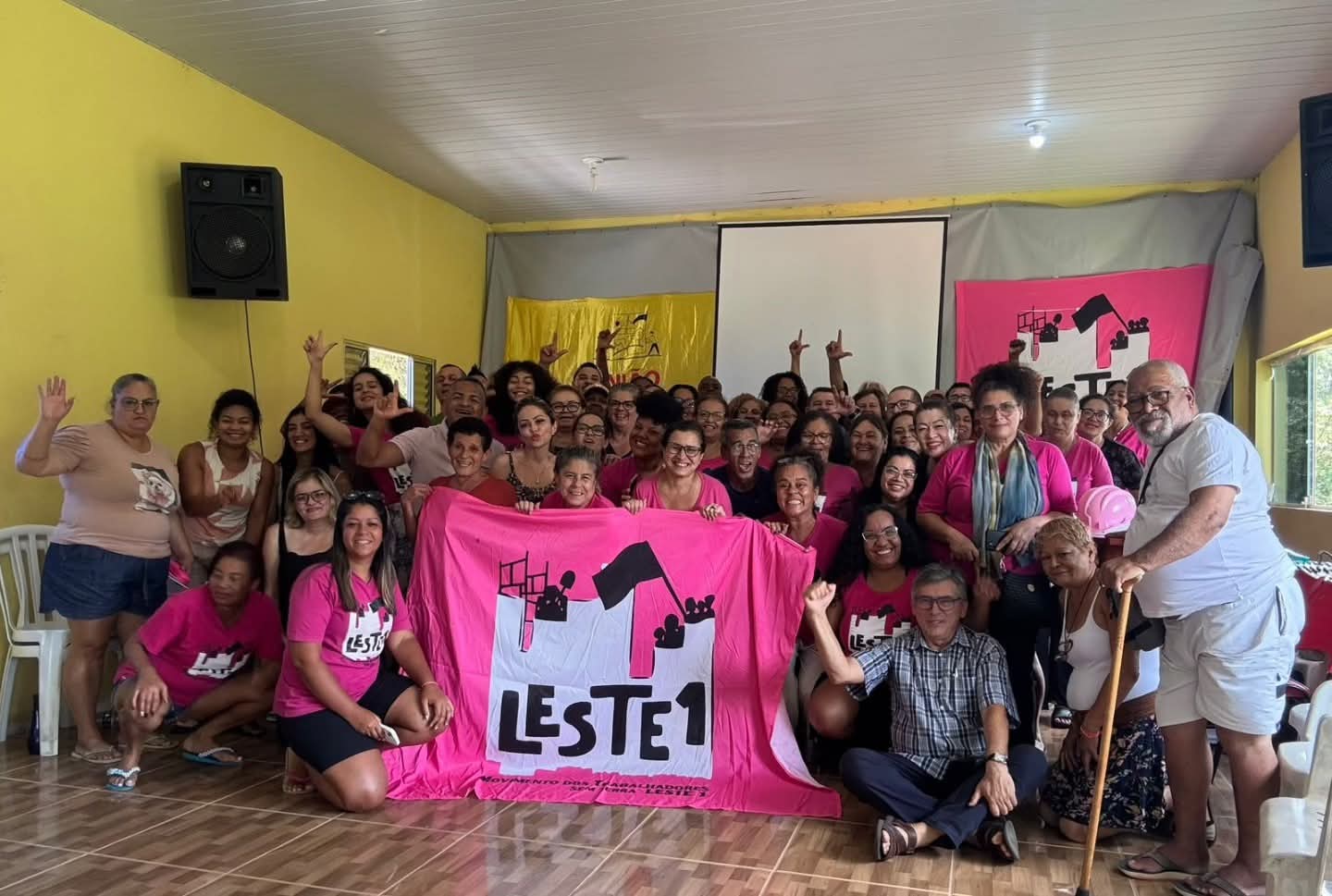 Movimento Leste 1